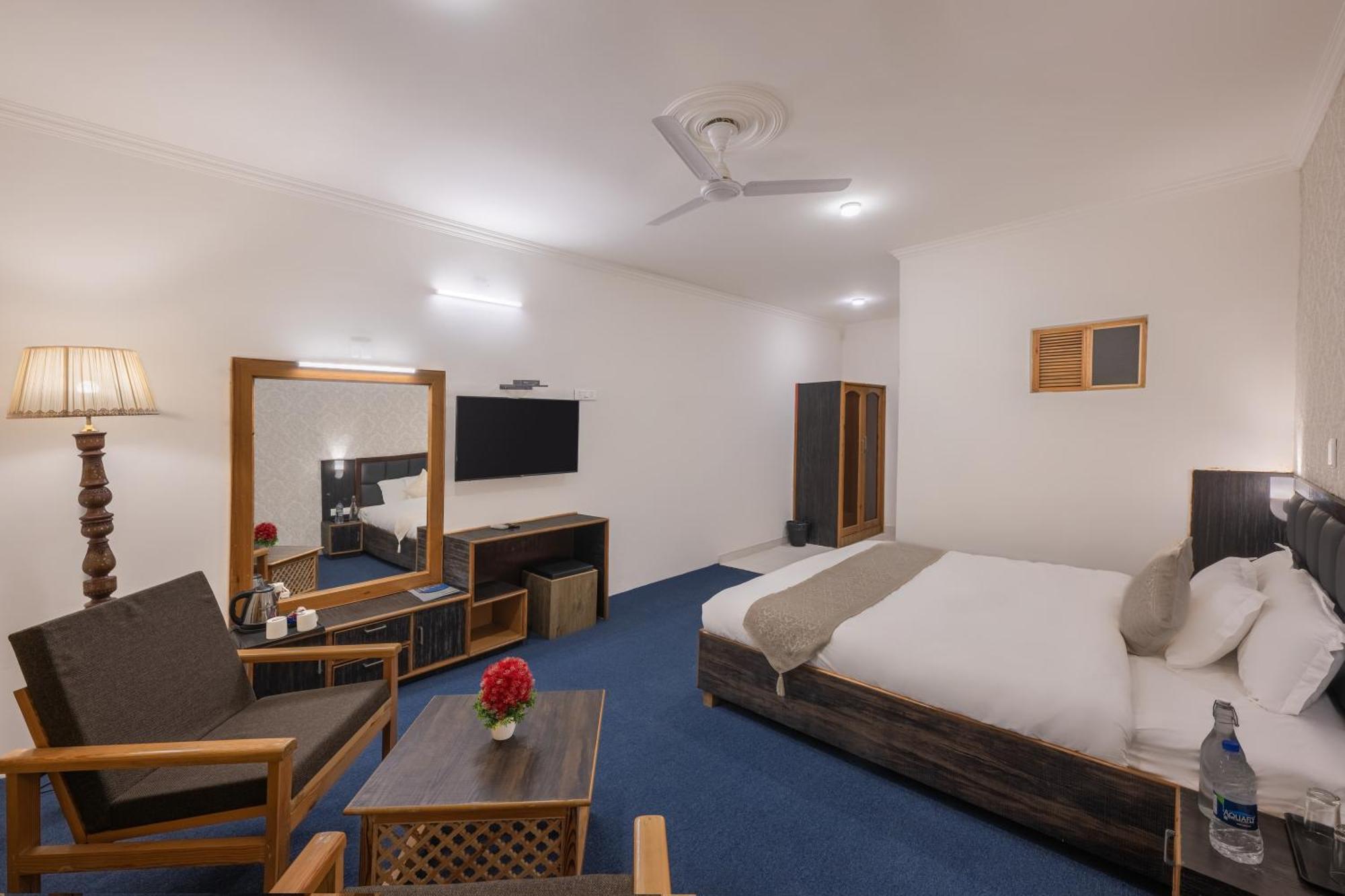 Echor Kashmir Holidays Resort Srinagar 外观 照片