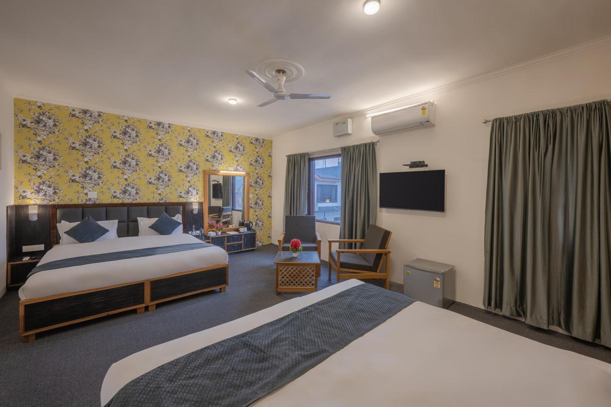 Echor Kashmir Holidays Resort Srinagar 外观 照片